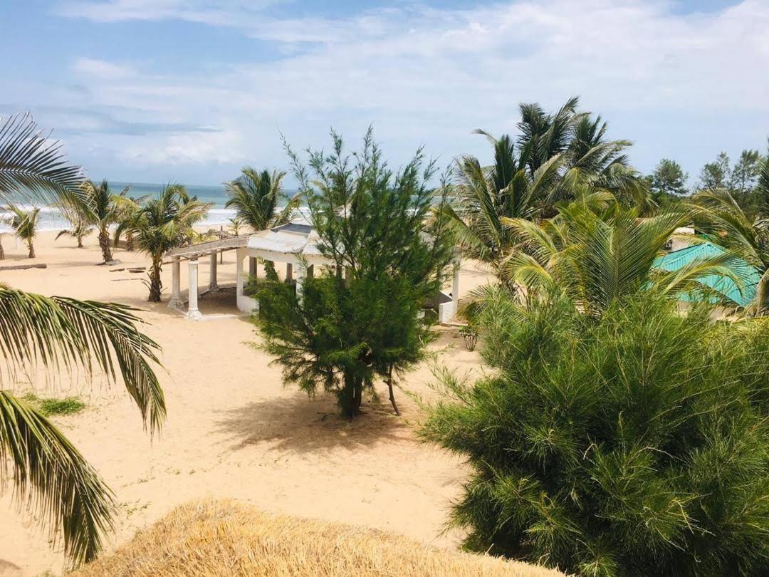 Santana Beachclub Sanyang Exterior foto